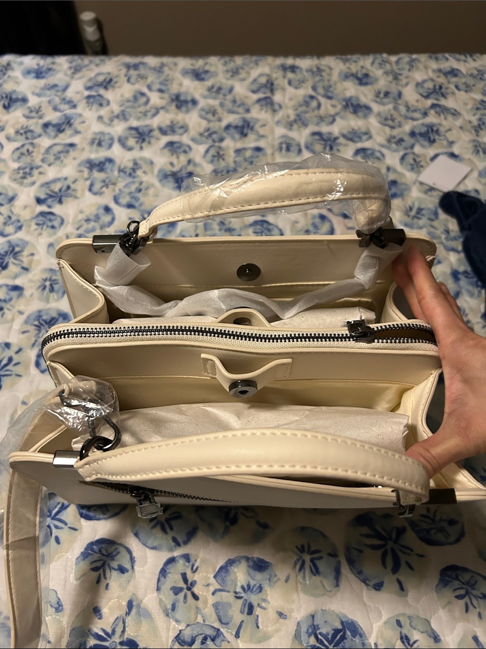 Steve Madden Cream Satchel with Top Handle and Strap - Picture 3 of 5